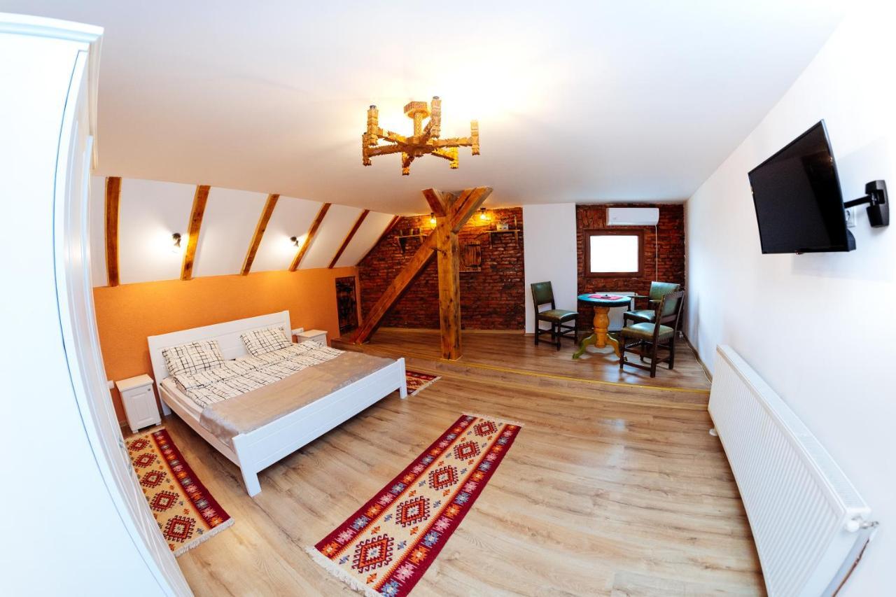 Апартаменти Casa Moldo Сігішоара Екстер'єр фото