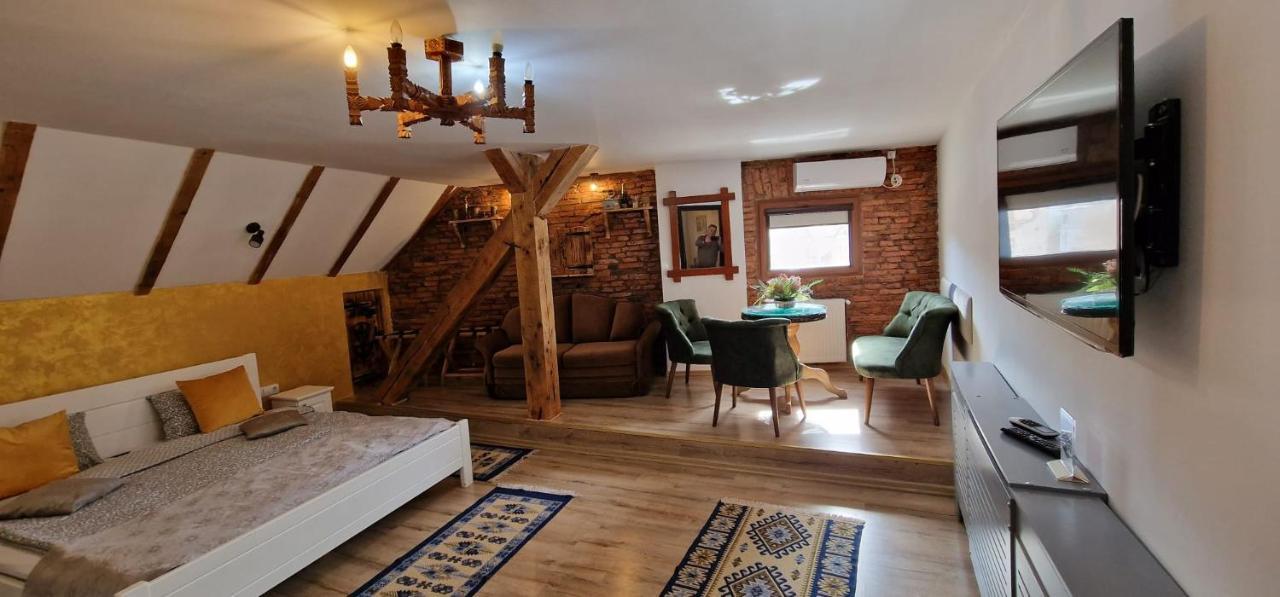 Апартаменти Casa Moldo Сігішоара Екстер'єр фото